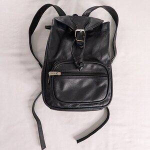 VTG Black Leather Top Drawstring Flap Buckle Multi Pocket Backpack Bag